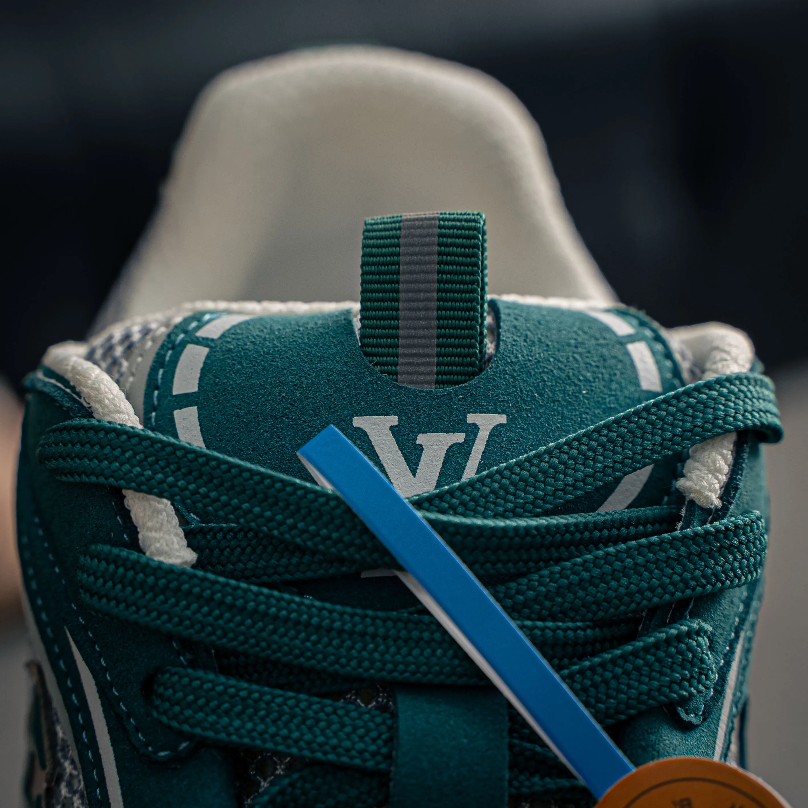 # Lv Tatic Runner Tatic Runner Series Platform Sole Chunky Sneakers， Retro Shoes ， 。Shoes ， "VUITTON